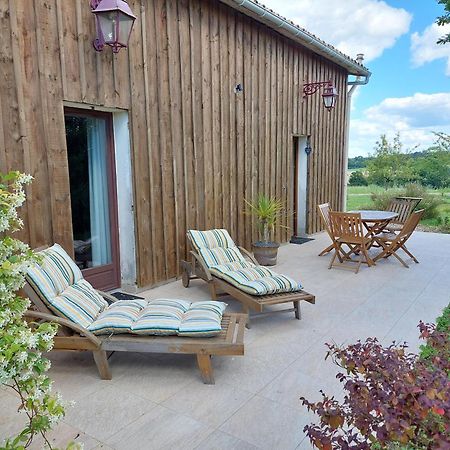 Gite Cosy Grand Confort Dans Un Ecrin De Verdure Agudelle Exterior photo
